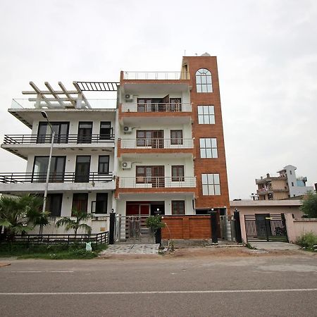 Oyo 9192 Hotel Raghav Residency 노이다 외부 사진